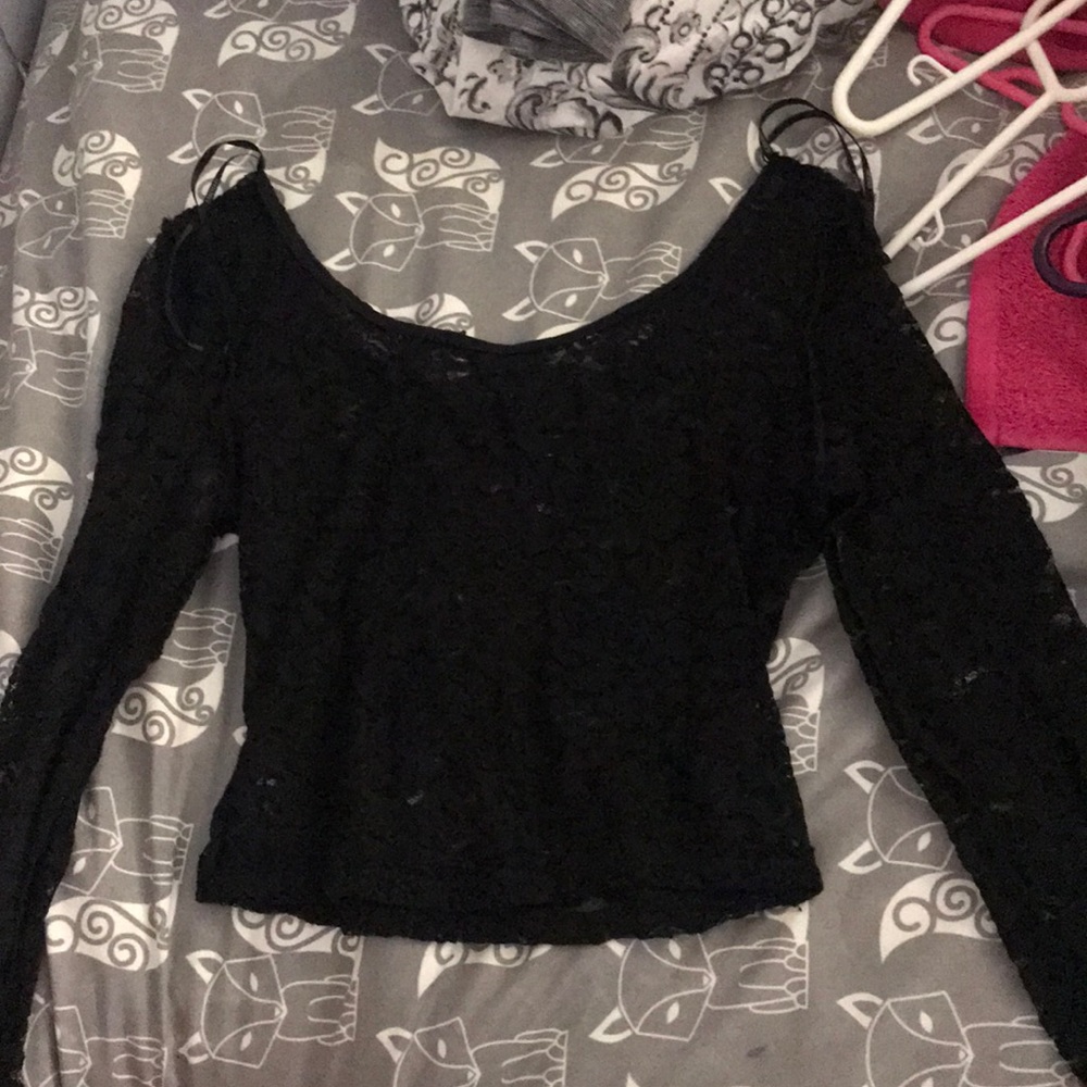 lace crop top